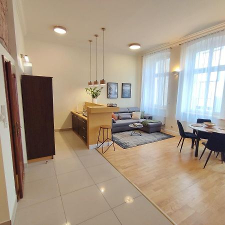 Bresly Apartament Old Town Вроцлав Екстериор снимка